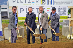 Spatenstich der neuen Hallen beim GELO Park (ehemaliges Adeg-Areal)