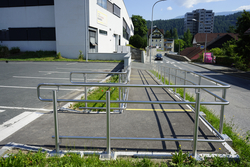 Koschatstraße Lidl Rampe Die ursprüngliche Treppe wurde durch eine barrierefreie Rampe ersetzt