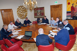 Liesersteig Runder Tisch Beim Runden Tisch zum Thema Liesersteig im Spittaler Rathaus mit Vertretern der Gemeinden Spittal und Seeboden sowie dem Alpenverein konnte die Sanierung des Liesersteigs auf den Weg gebracht werden