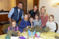 Osterprogramm 2026 Osterhasen-Werkstatt mit basteln von Heuhasen